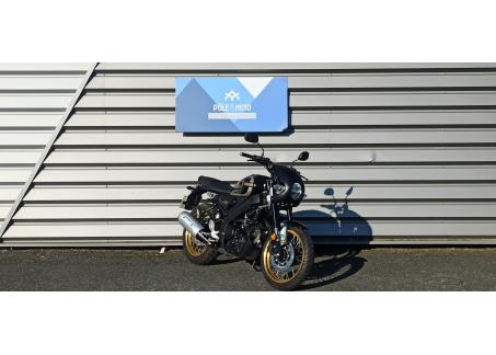YAMAHA XSR 125 Legacy